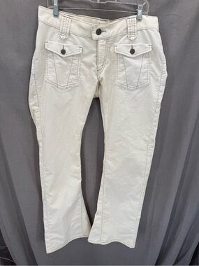 Levi’s Vintage Y2K 504 Slouch Flare White Corduroy Low Rise Jeans 13M